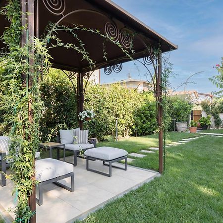 Charming Sirmione Bed & Breakfast Exterior foto