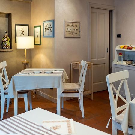 Charming Sirmione Bed & Breakfast Exterior foto
