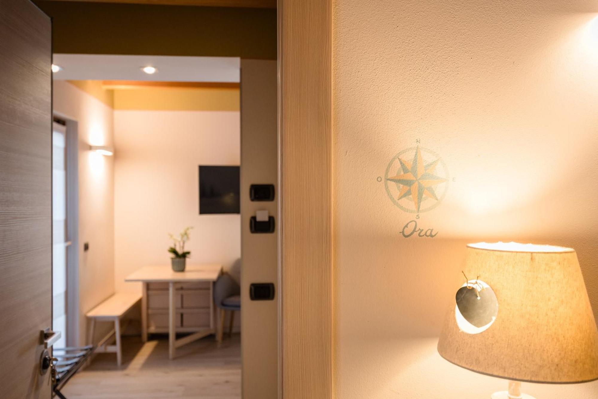 Charming Sirmione Bed & Breakfast Exterior foto