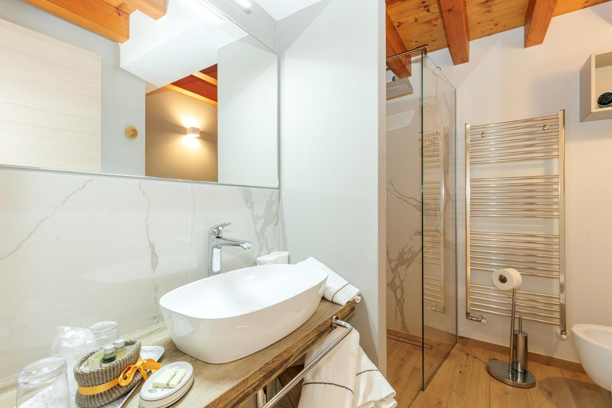 Charming Sirmione Bed & Breakfast Exterior foto