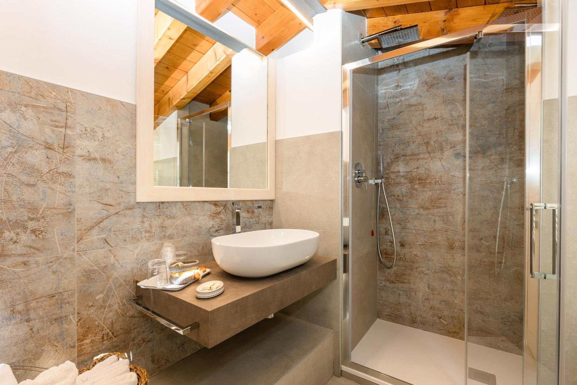 Charming Sirmione Bed & Breakfast Exterior foto