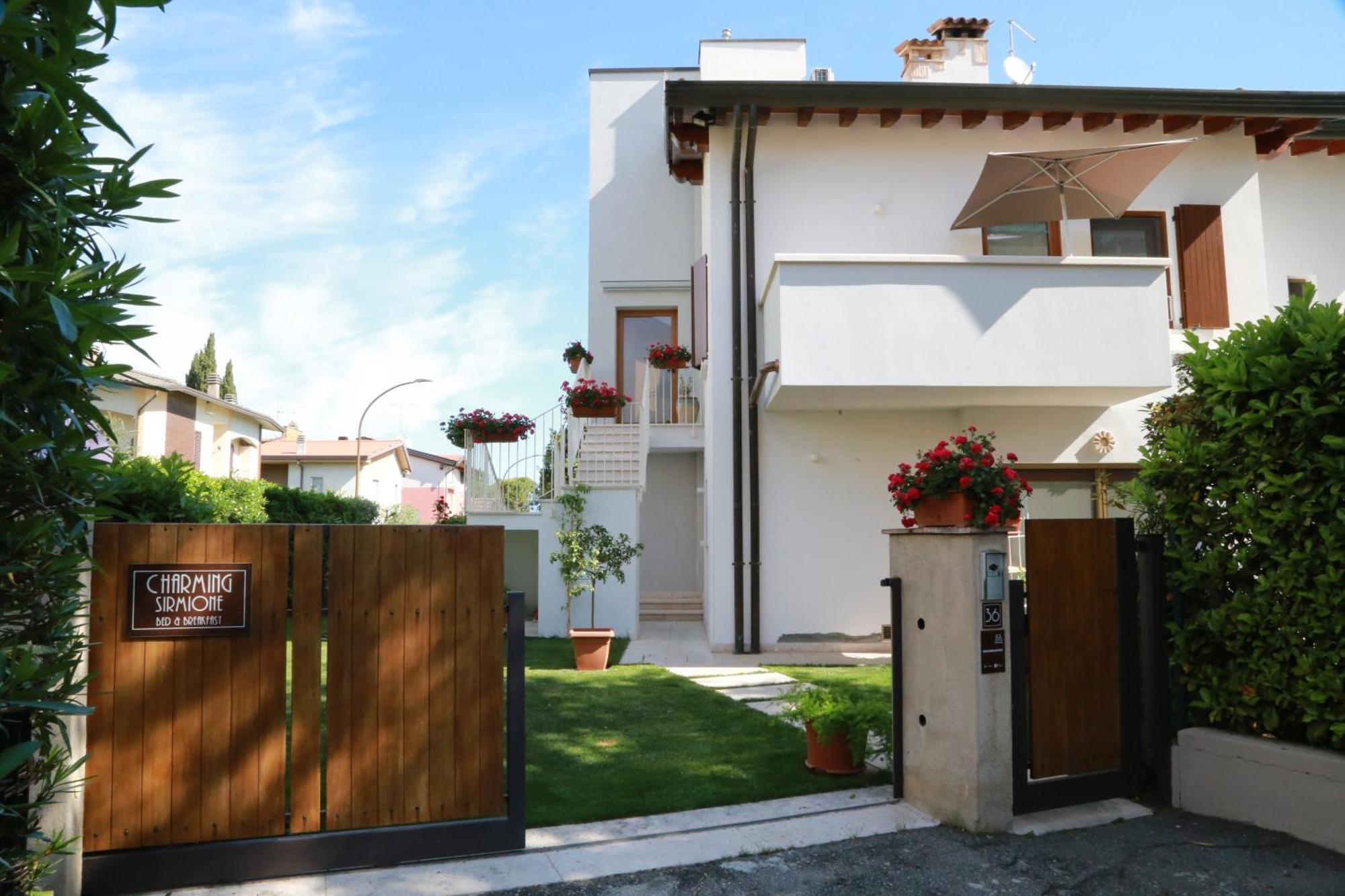 Charming Sirmione Bed & Breakfast Exterior foto