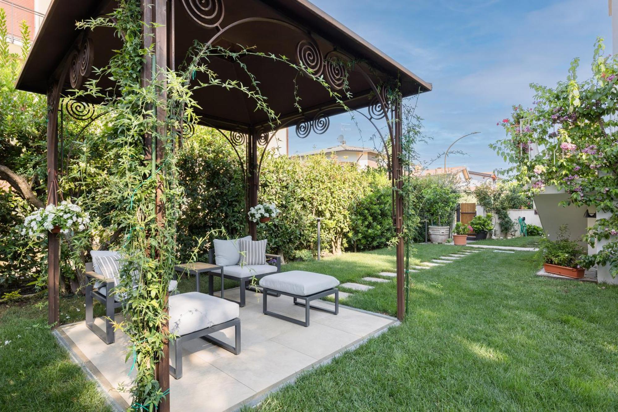 Charming Sirmione Bed & Breakfast Exterior foto